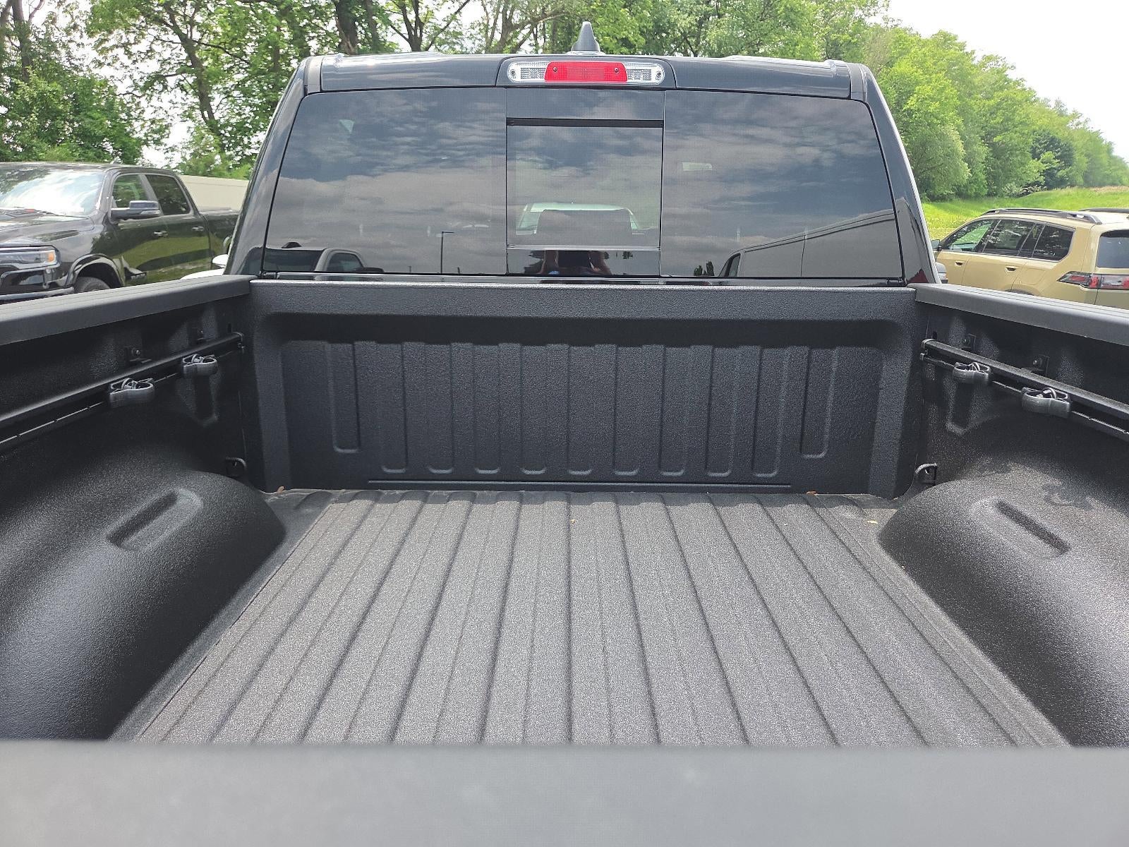 2026 RAM 1500 Big Horn 4x4 Crew Cab 5'7" Box