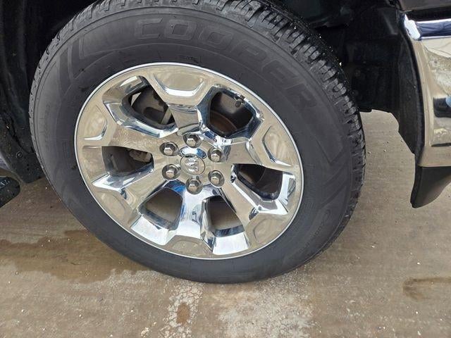 2019 RAM 1500 Big Horn/Lone Star 4x4 Crew Cab 5'7" Box