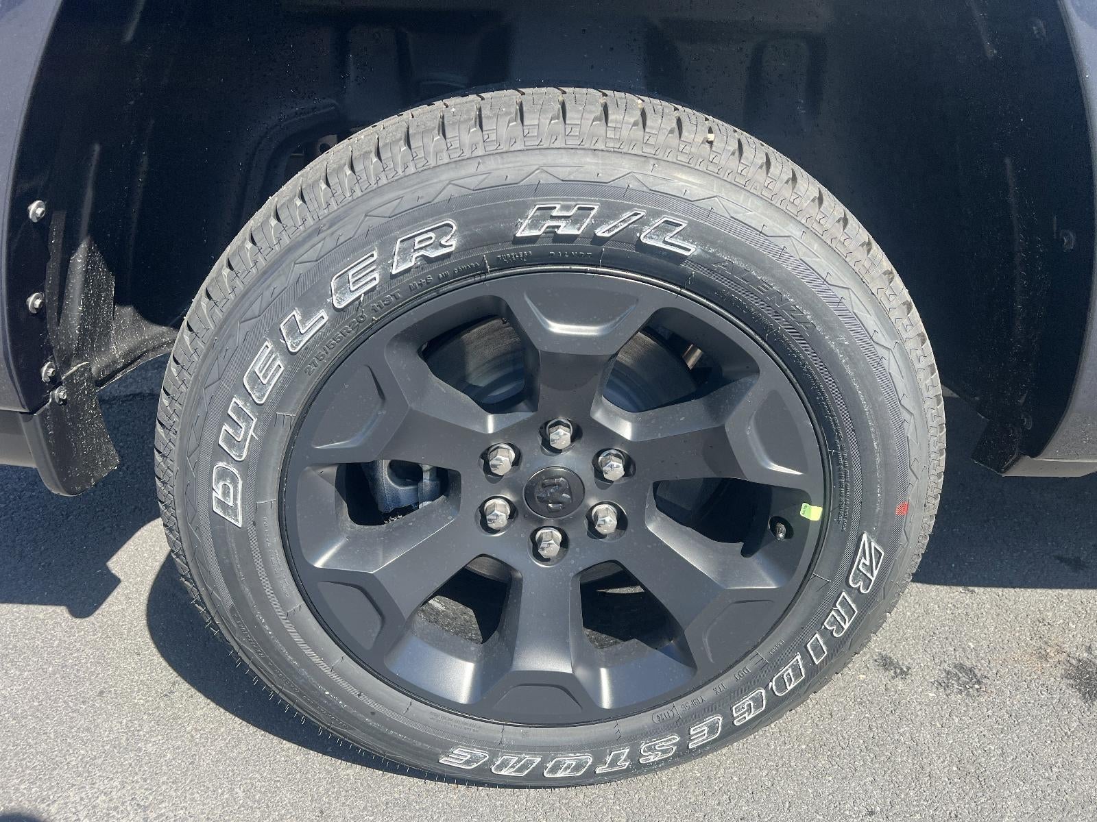 2026 RAM 1500 Big Horn 4x4 Crew Cab 5'7" Box