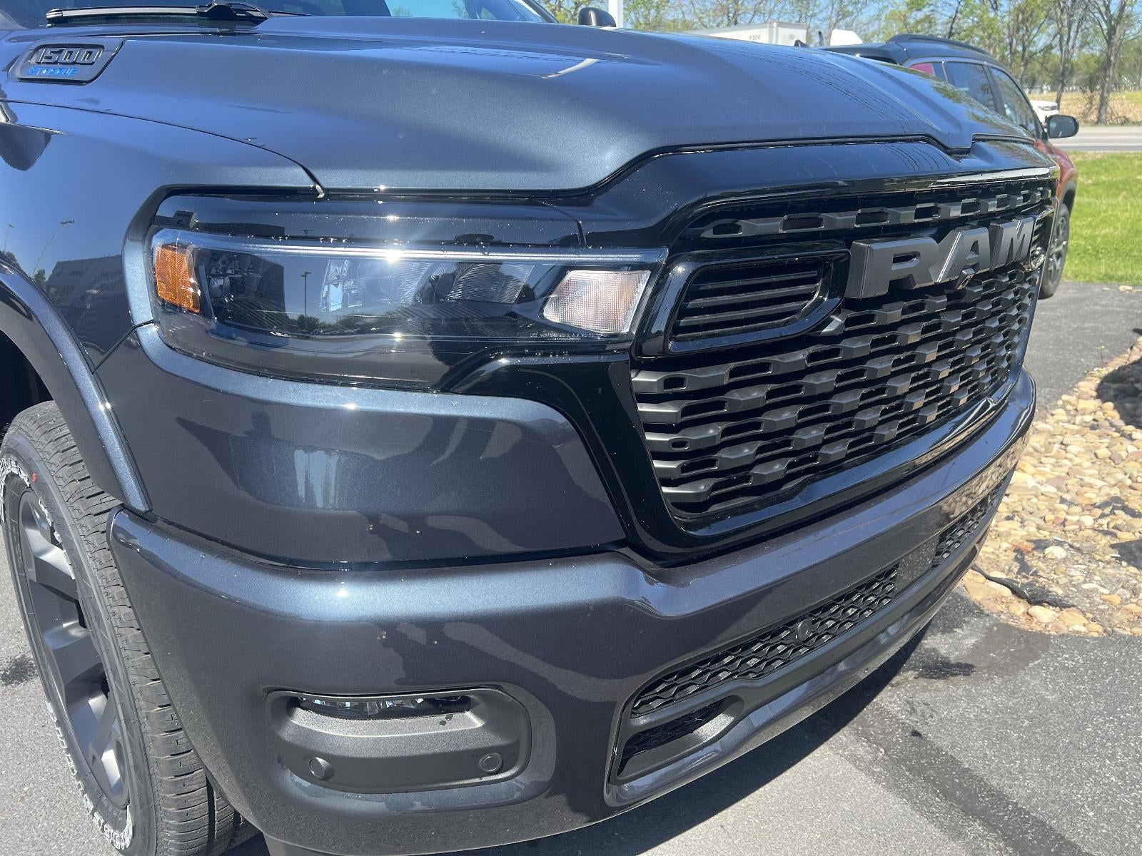 2026 RAM 1500 Big Horn 4x4 Crew Cab 5'7" Box