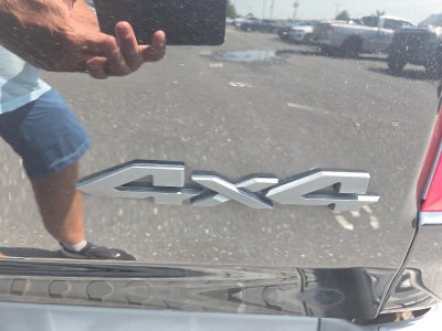 2019 RAM 1500 Big Horn/Lone Star 4x4 Crew Cab 5'7" Box