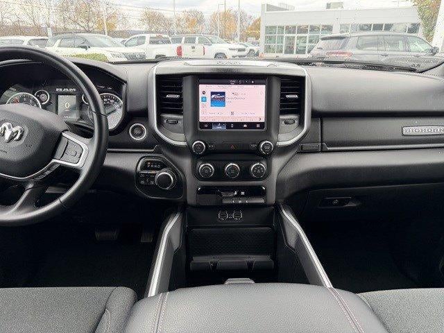 2022 RAM 1500 Big Horn 4x4 Crew Cab 5'7" Box