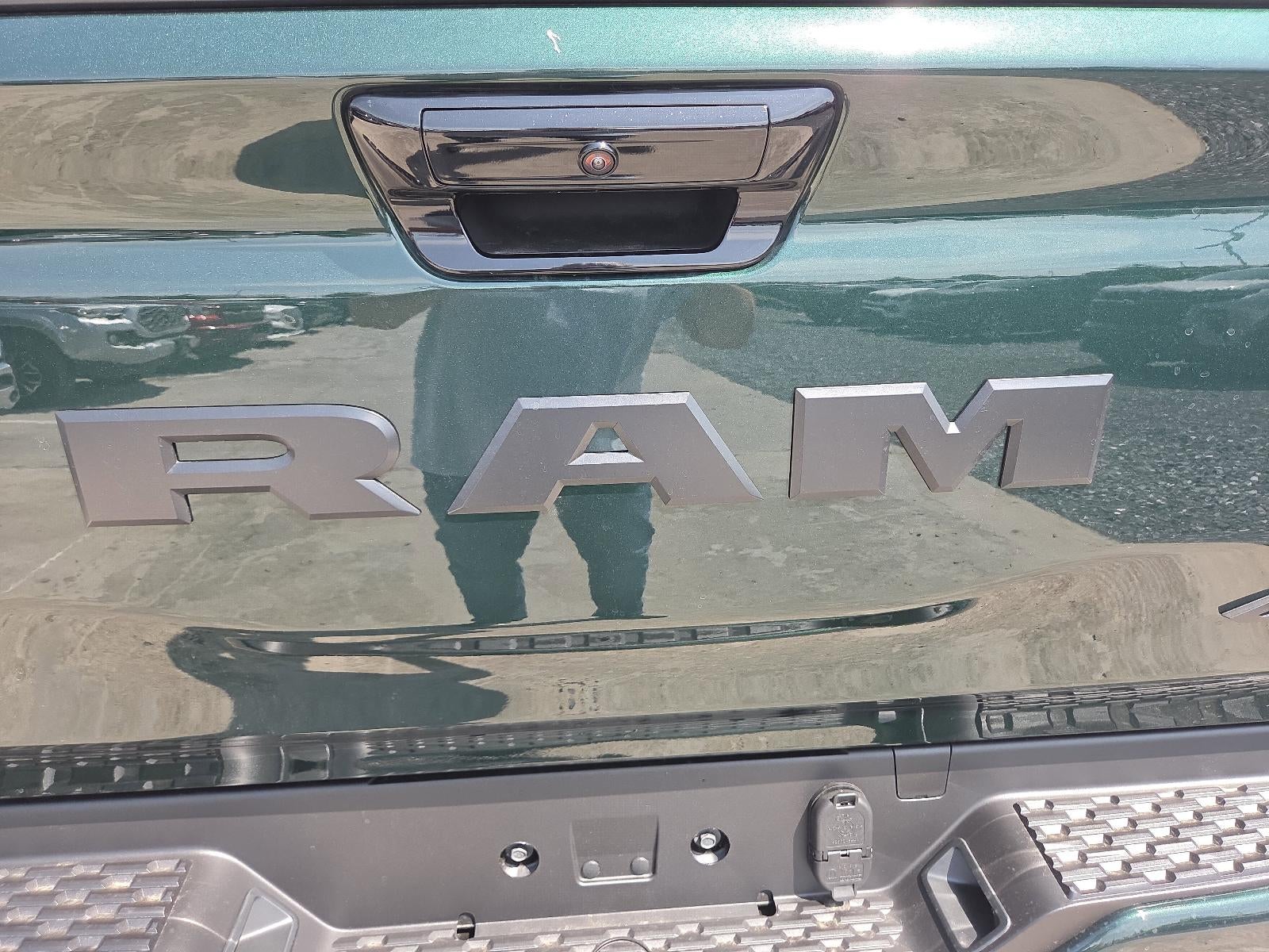 2026 RAM 1500 Big Horn 4x4 Crew Cab 5'7" Box