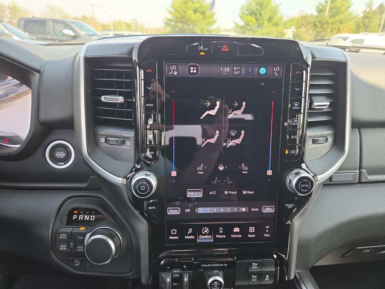 2026 RAM 1500 Big Horn 4x4 Crew Cab 5'7" Box