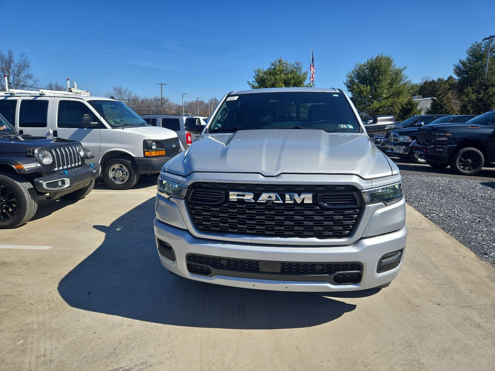 2026 RAM 1500 Big Horn 4x4 Crew Cab 5'7" Box