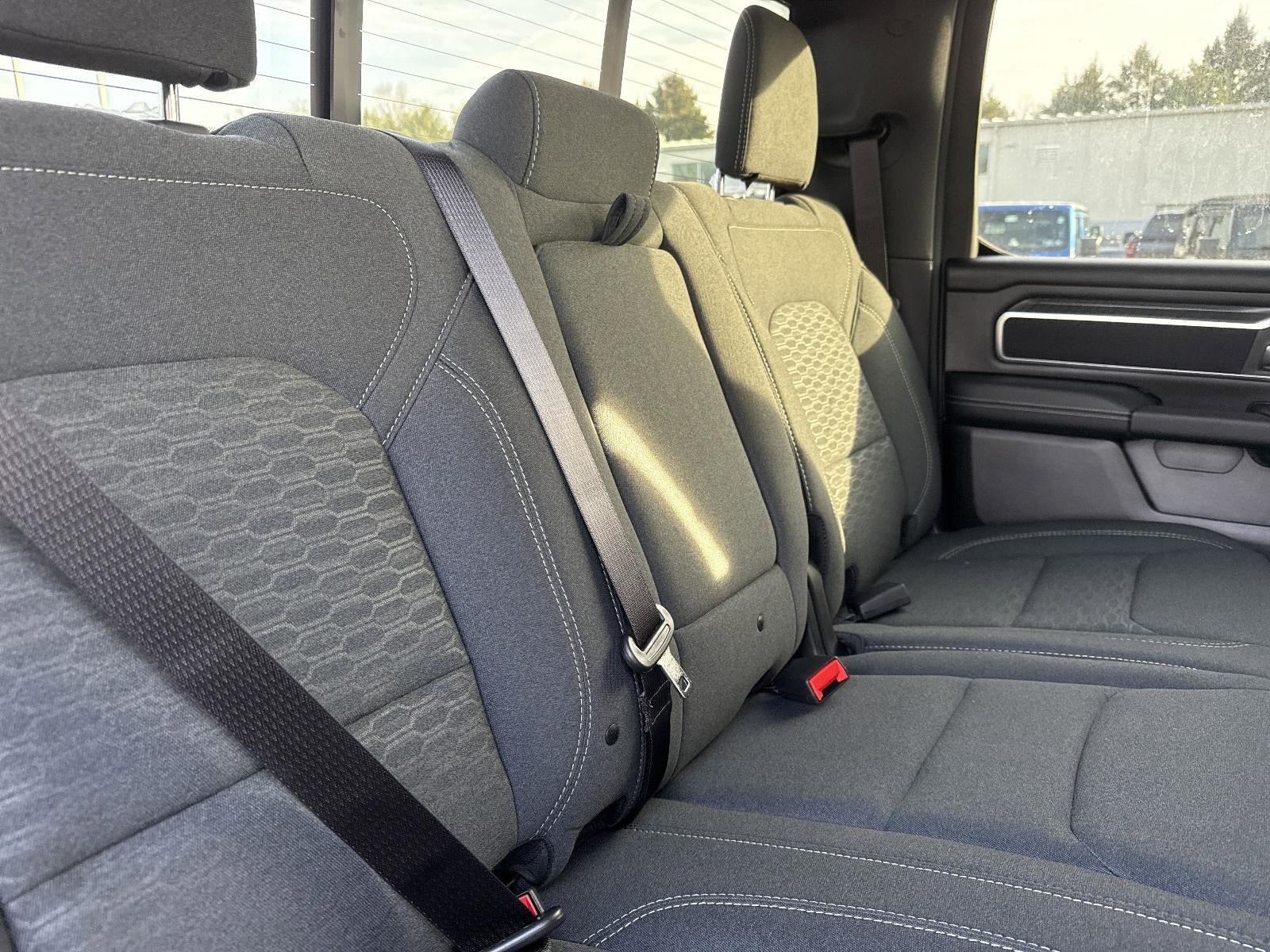 2026 RAM 1500 Big Horn 4x4 Crew Cab 5'7" Box