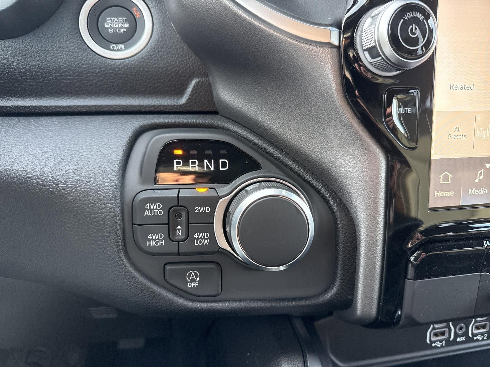 2026 RAM 1500 Big Horn 4x4 Crew Cab 5'7" Box