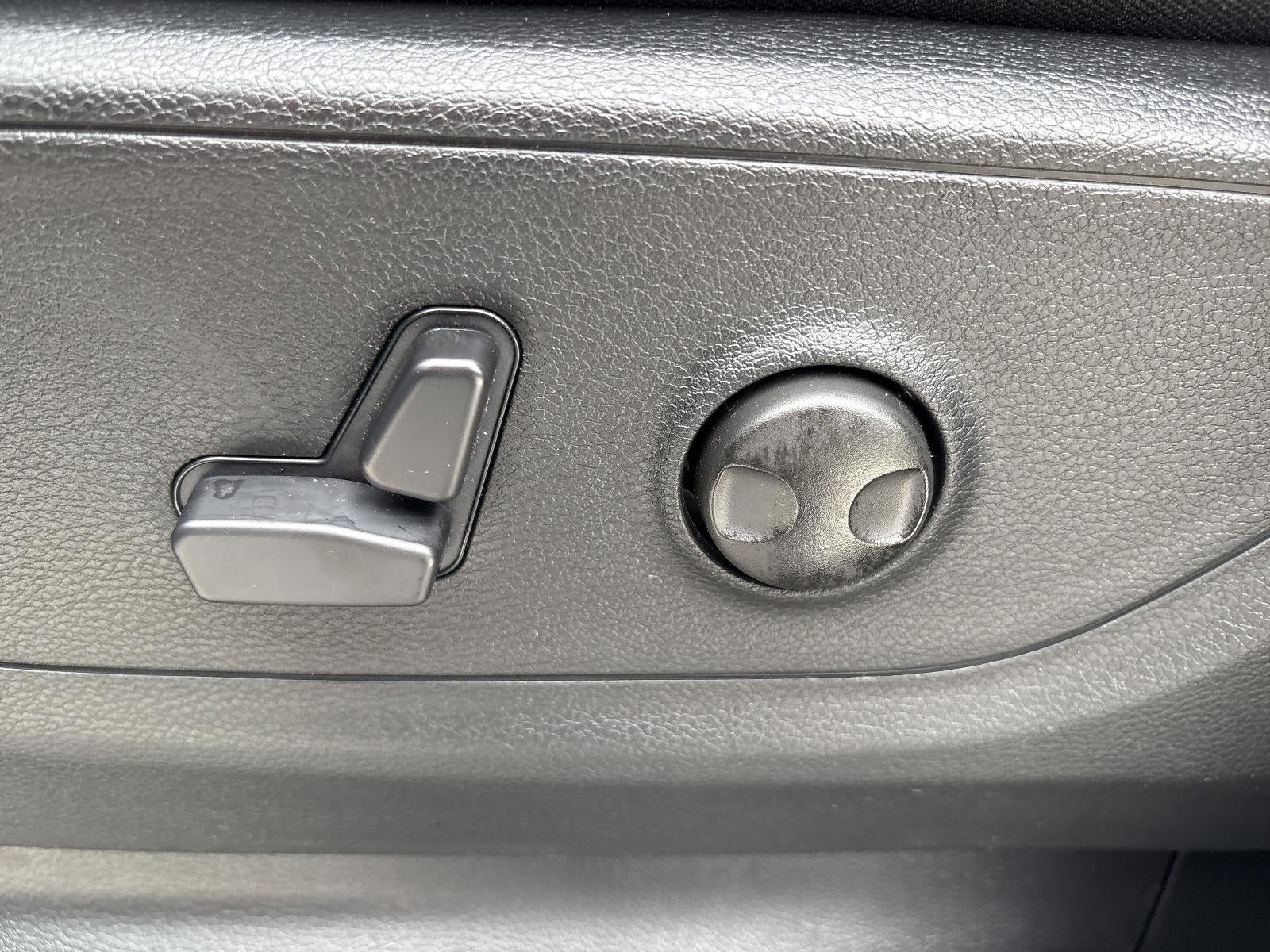 2026 RAM 1500 Big Horn 4x4 Crew Cab 5'7" Box