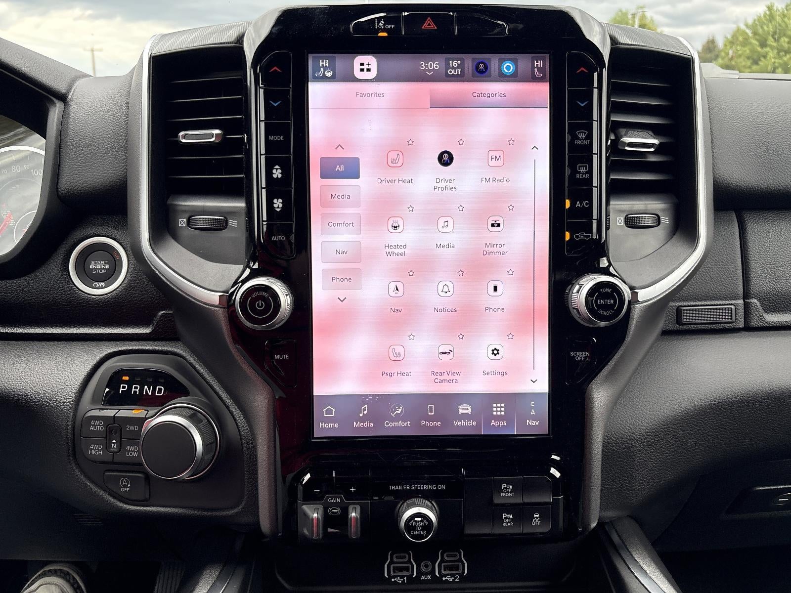 2026 RAM 1500 Big Horn 4x4 Crew Cab 5'7" Box