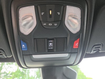 2026 RAM 1500 Express 4x4 Crew Cab 5'7" Box
