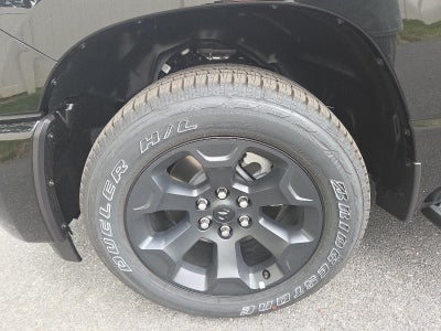 2026 RAM 1500 Express 4x4 Crew Cab 5'7" Box