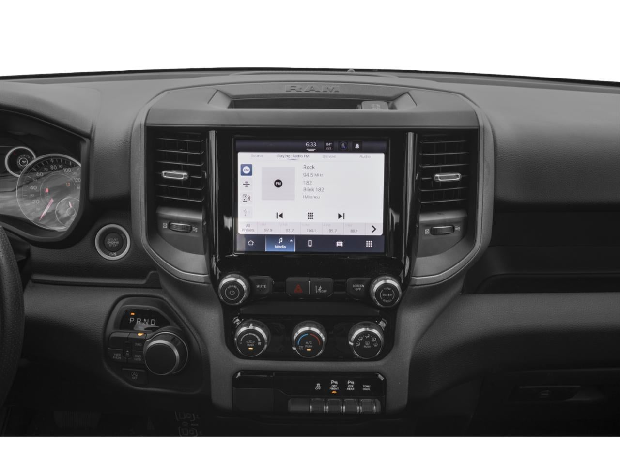 2026 RAM 1500 Express 4x4 Crew Cab 5'7" Box