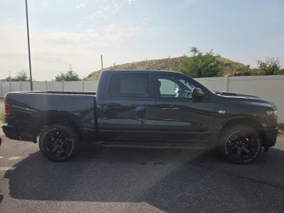 2026 RAM 1500 Express 4x4 Crew Cab 5'7" Box