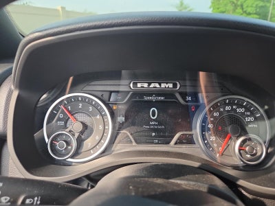 2026 RAM 1500 Express 4x4 Crew Cab 5'7" Box