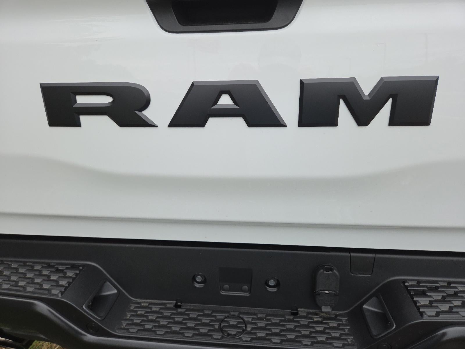 2026 RAM 1500 Warlock 4x4 Crew Cab 5'7" Box