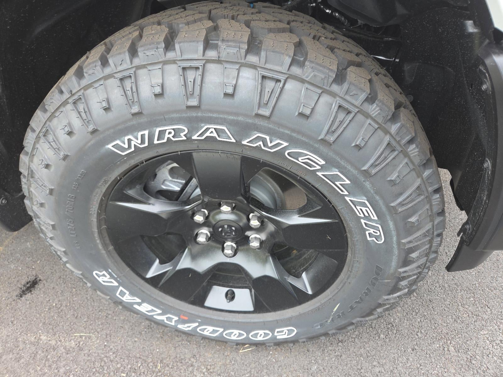 2026 RAM 1500 Warlock 4x4 Crew Cab 5'7" Box