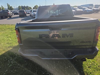 2026 RAM 1500 Express 4x4 Crew Cab 5'7" Box