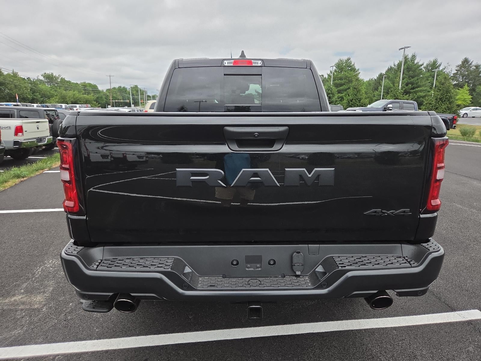 2026 RAM 1500 Warlock 4x4 Crew Cab 5'7" Box