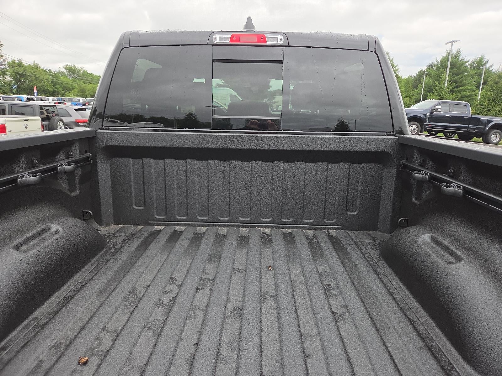 2026 RAM 1500 Warlock 4x4 Crew Cab 5'7" Box