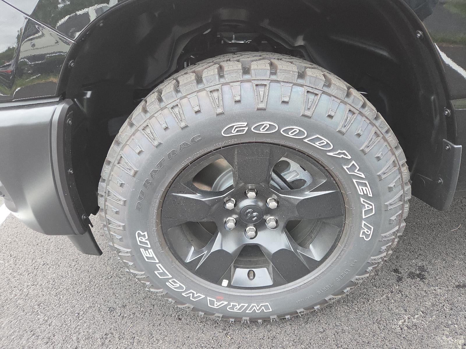 2026 RAM 1500 Warlock 4x4 Crew Cab 5'7" Box