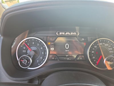 2026 RAM 1500 Express 4x4 Crew Cab 5'7" Box