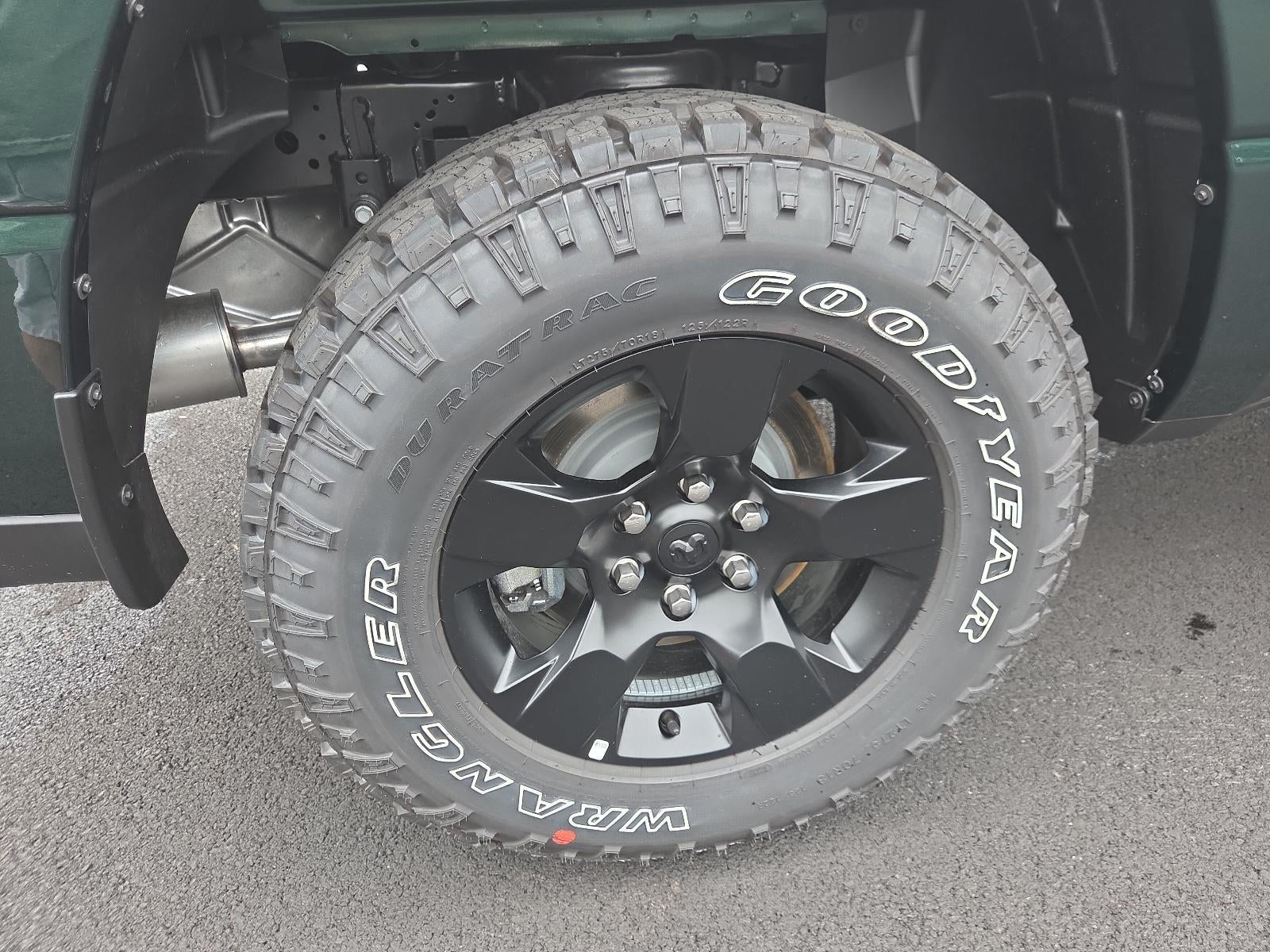 2026 RAM 1500 Warlock 4x4 Crew Cab 5'7" Box