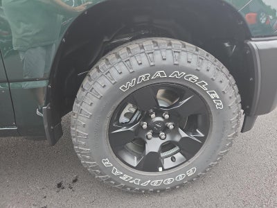 2026 RAM 1500 Warlock 4x4 Crew Cab 5'7" Box