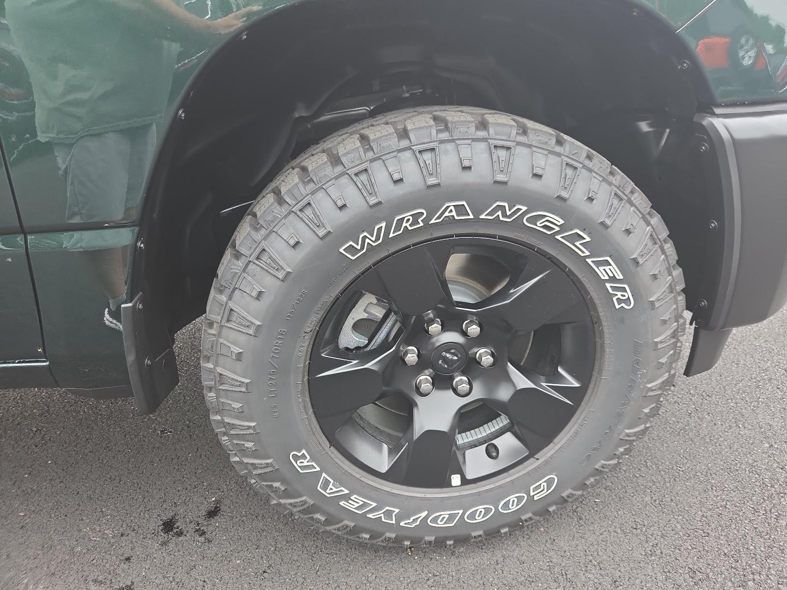 2026 RAM 1500 Warlock 4x4 Crew Cab 5'7" Box