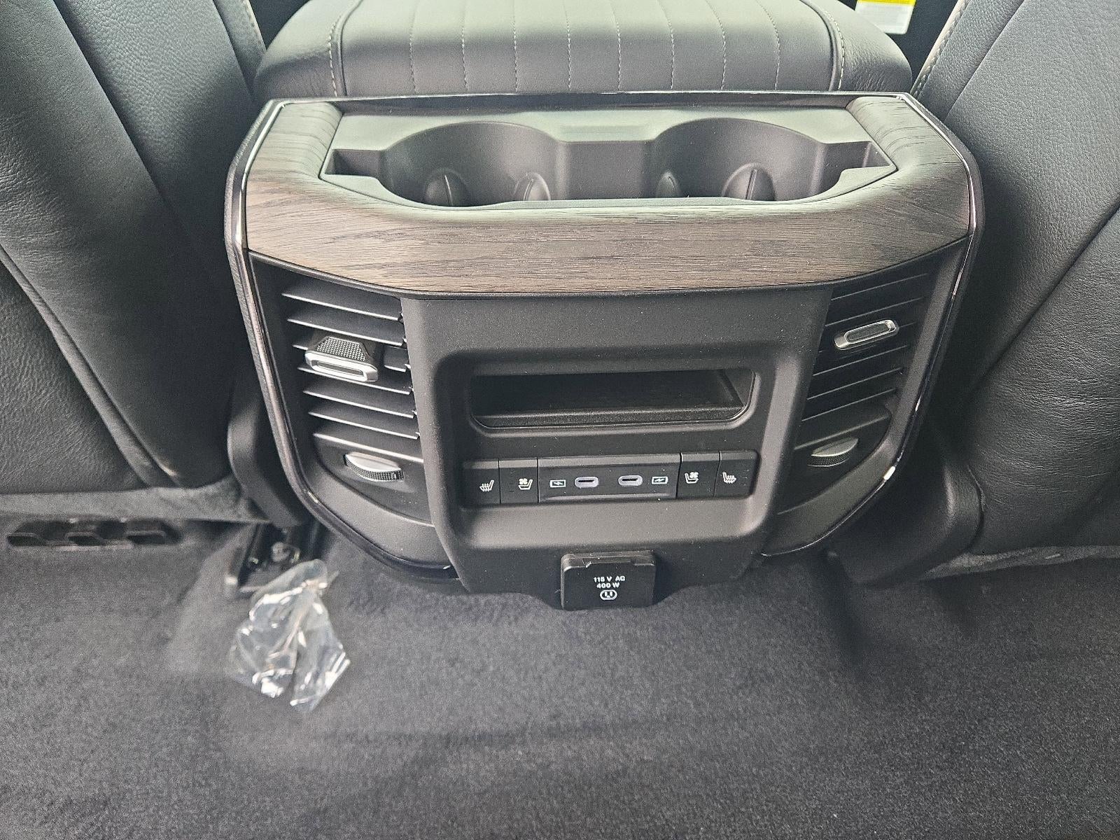 2026 RAM 1500 Limited 4x4 Crew Cab 5'7" Box