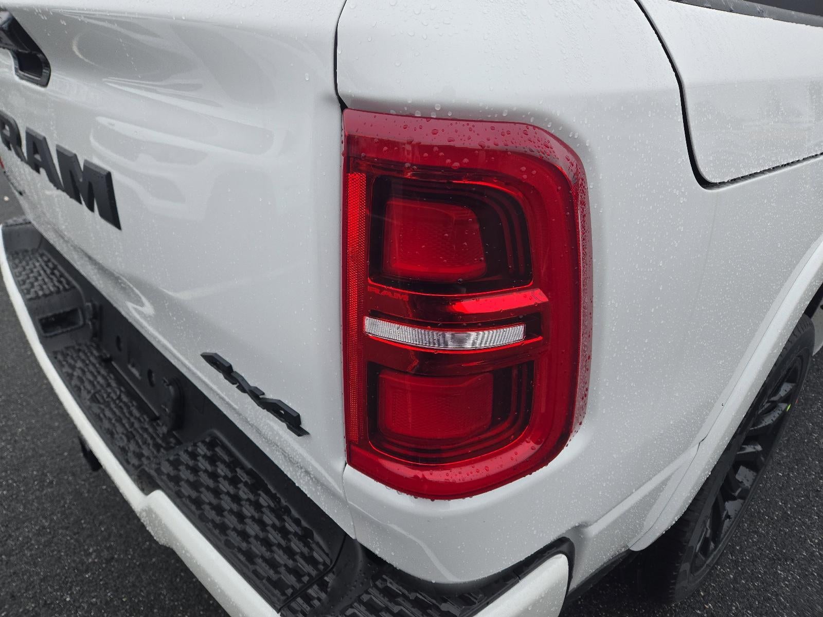 2026 RAM 1500 Limited 4x4 Crew Cab 5'7" Box