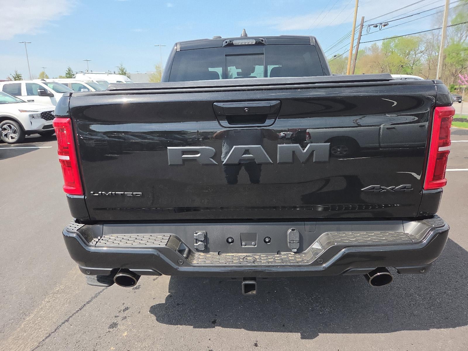 2026 RAM 1500 Limited 4x4 Crew Cab 5'7" Box