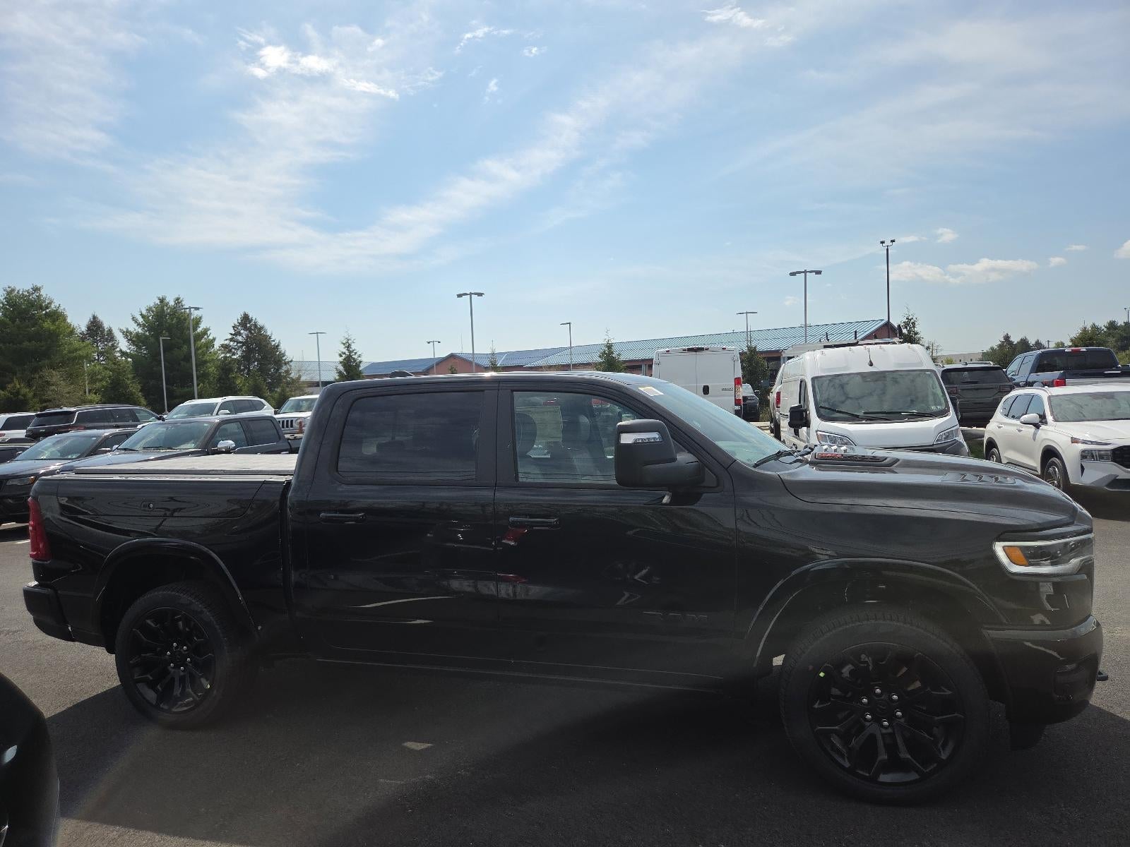 2026 RAM 1500 Limited 4x4 Crew Cab 5'7" Box