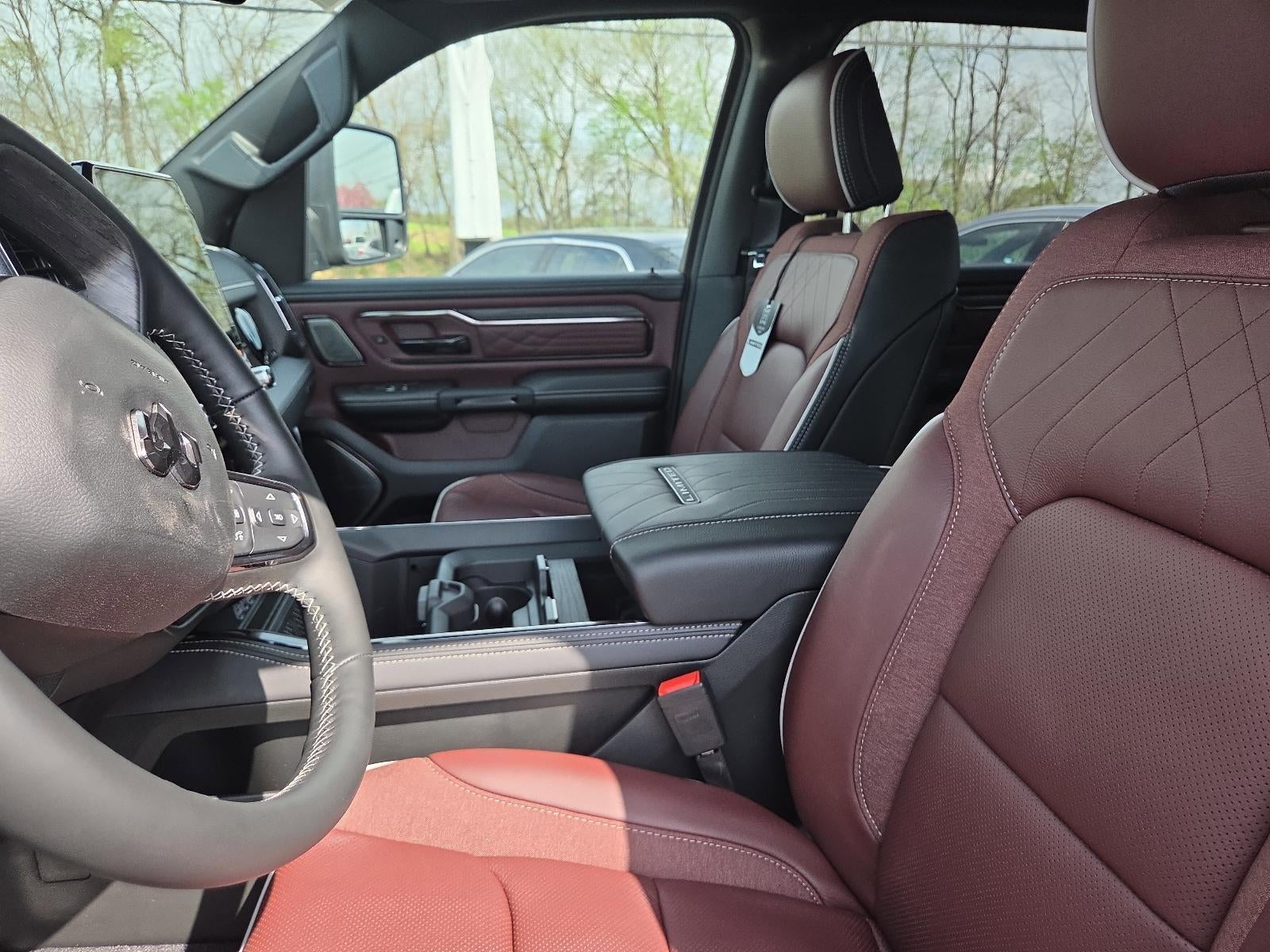 2026 RAM 1500 Limited 4x4 Crew Cab 5'7" Box