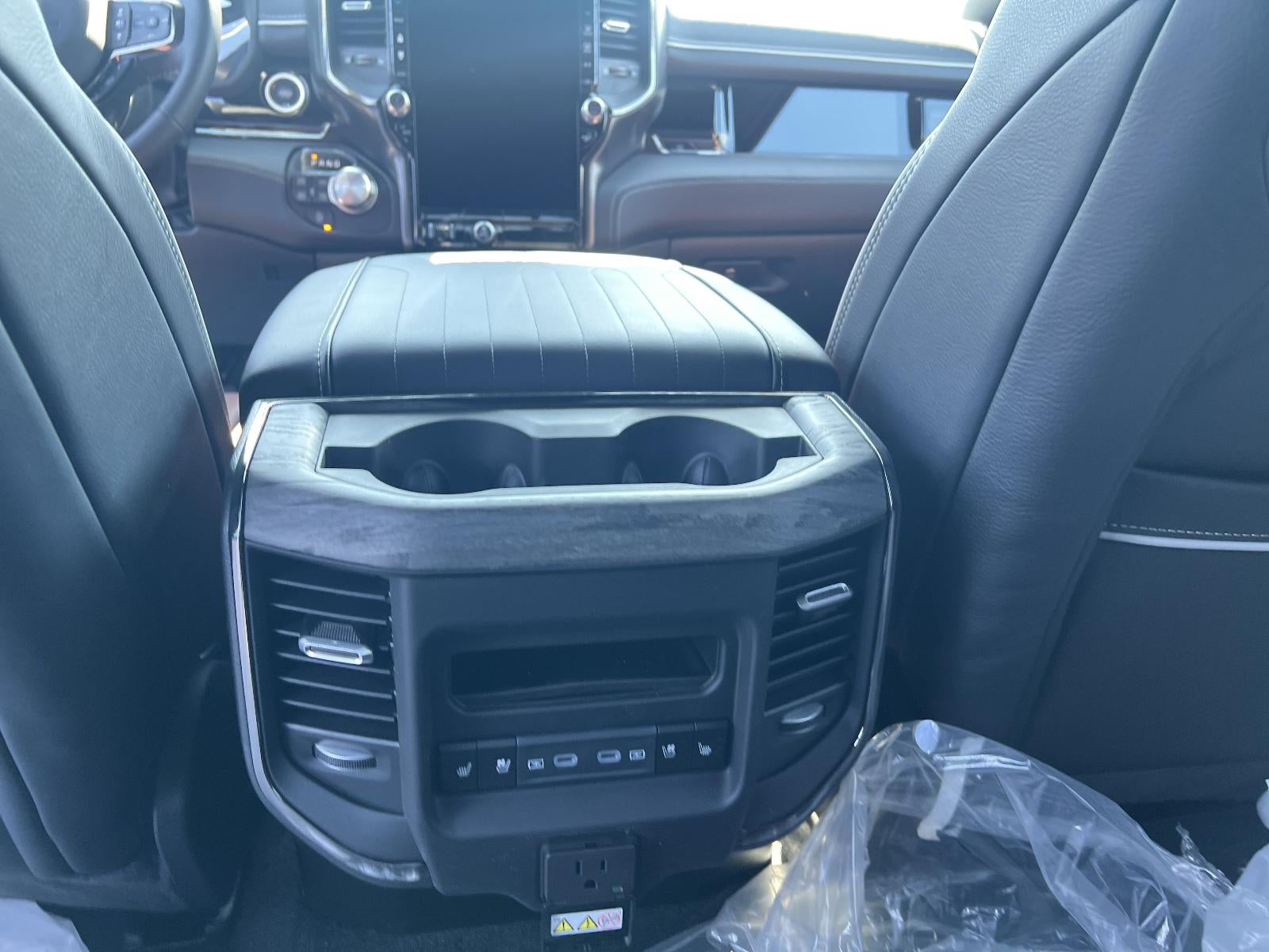 2026 RAM 1500 Limited 4x4 Crew Cab 5'7" Box