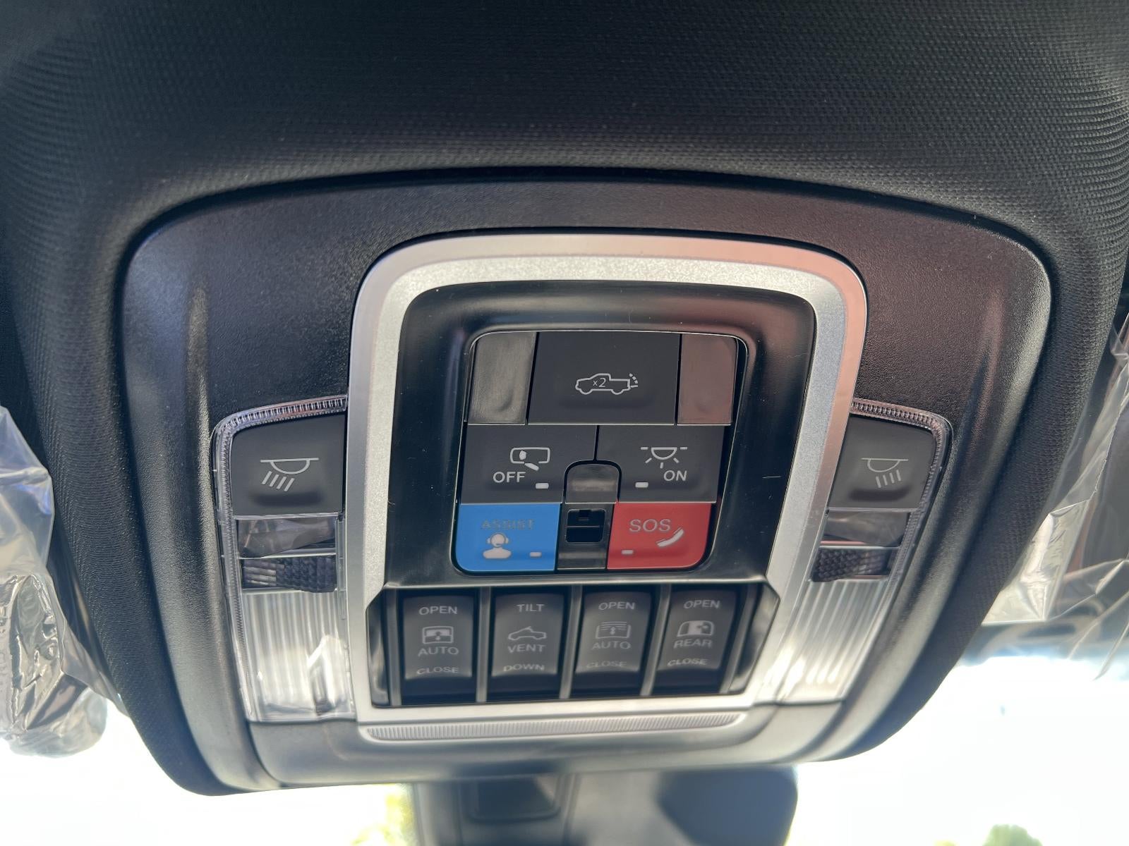 2026 RAM 1500 Limited 4x4 Crew Cab 5'7" Box