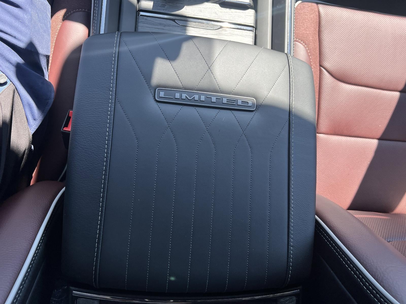 2026 RAM 1500 Limited 4x4 Crew Cab 5'7" Box