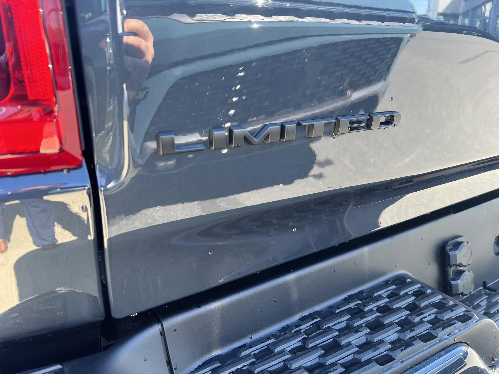 2026 RAM 1500 Limited 4x4 Crew Cab 5'7" Box