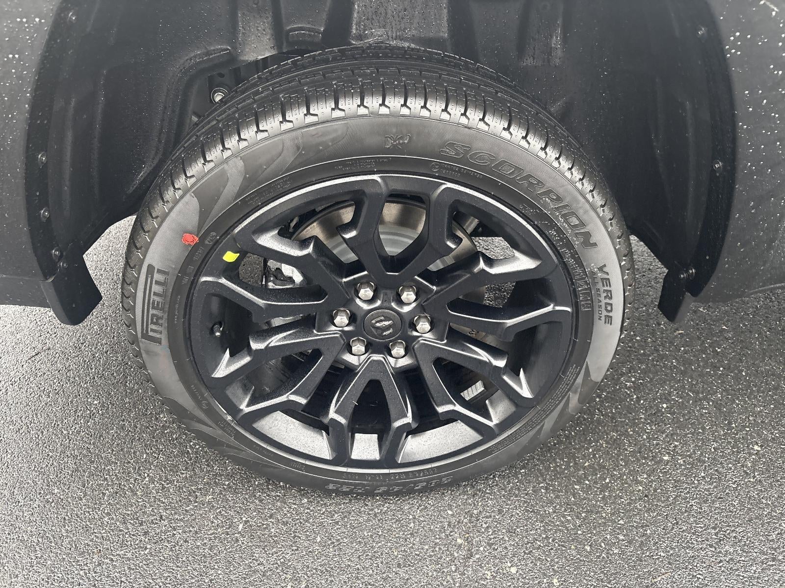 2026 RAM 1500 Limited 4x4 Crew Cab 5'7" Box