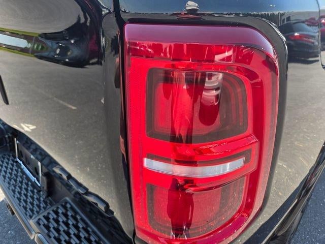 2025 RAM 1500 Limited 4x4 Crew Cab 5'7" Box
