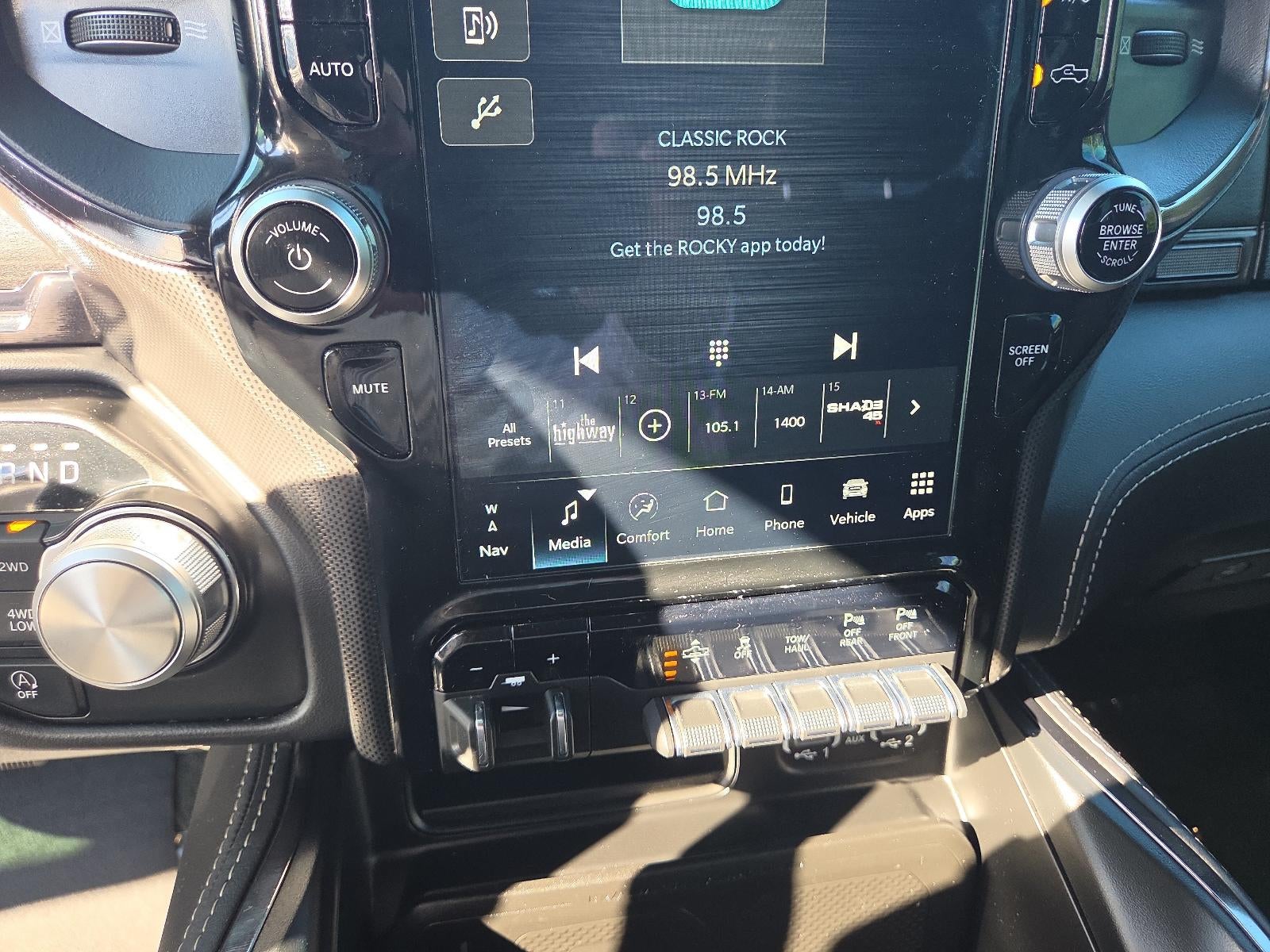 2024 RAM 1500 Limited 4x4 Crew Cab 5'7" Box