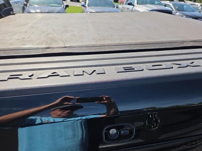2020 RAM 1500 Limited 4x4 Crew Cab 5'7" Box