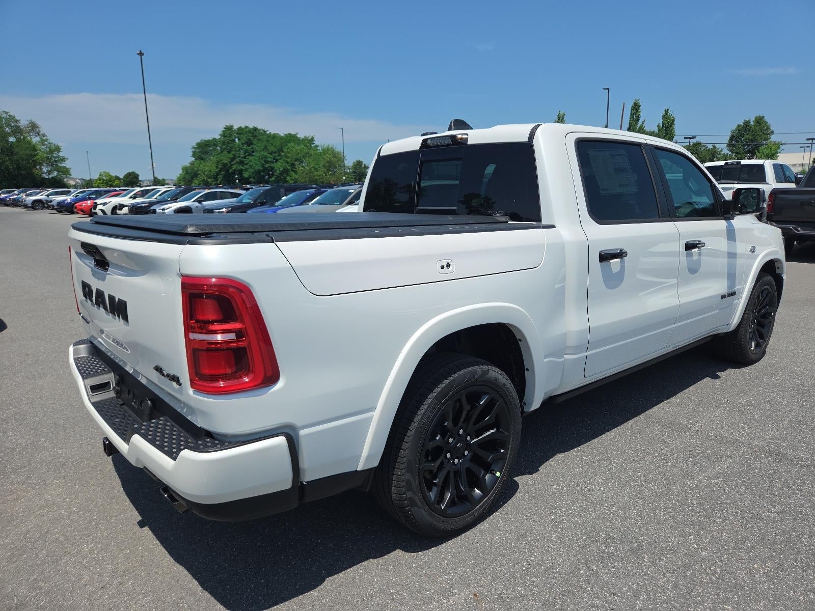 2026 RAM 1500 Limited 4x4 Crew Cab 5'7" Box