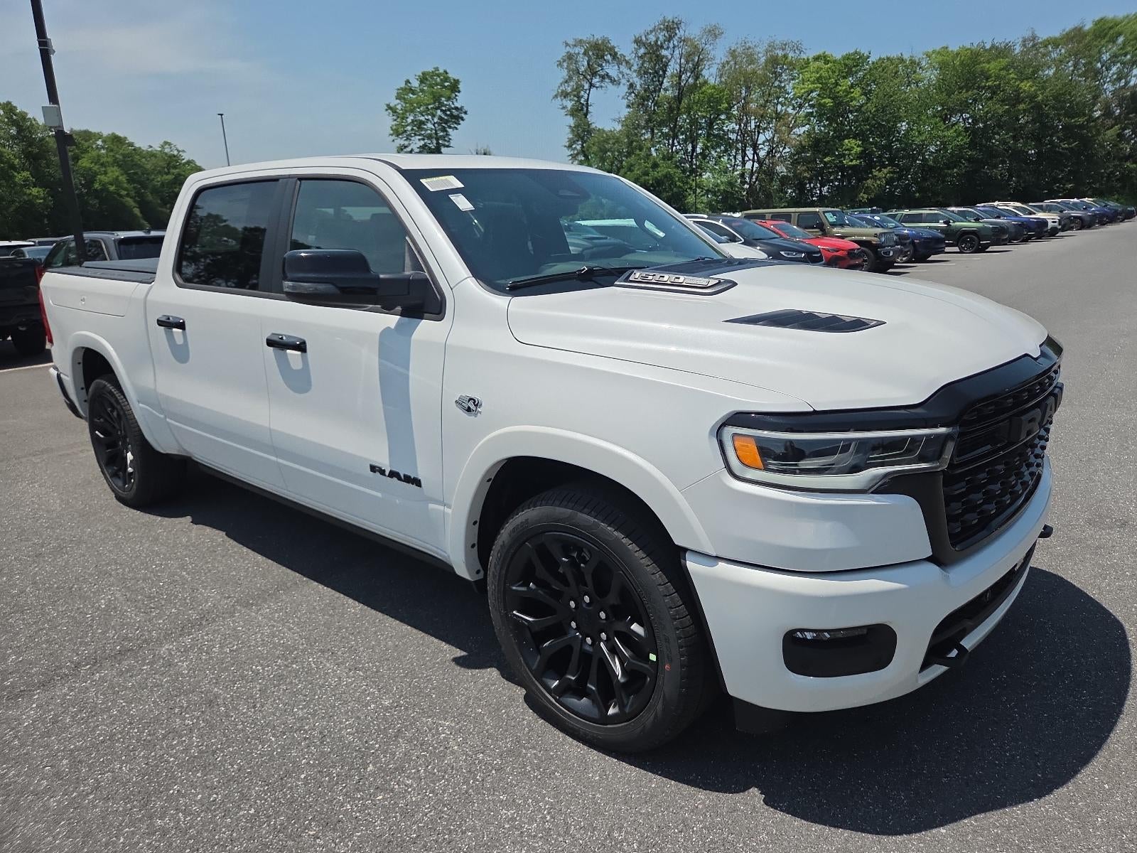 2026 RAM 1500 Limited 4x4 Crew Cab 5'7" Box