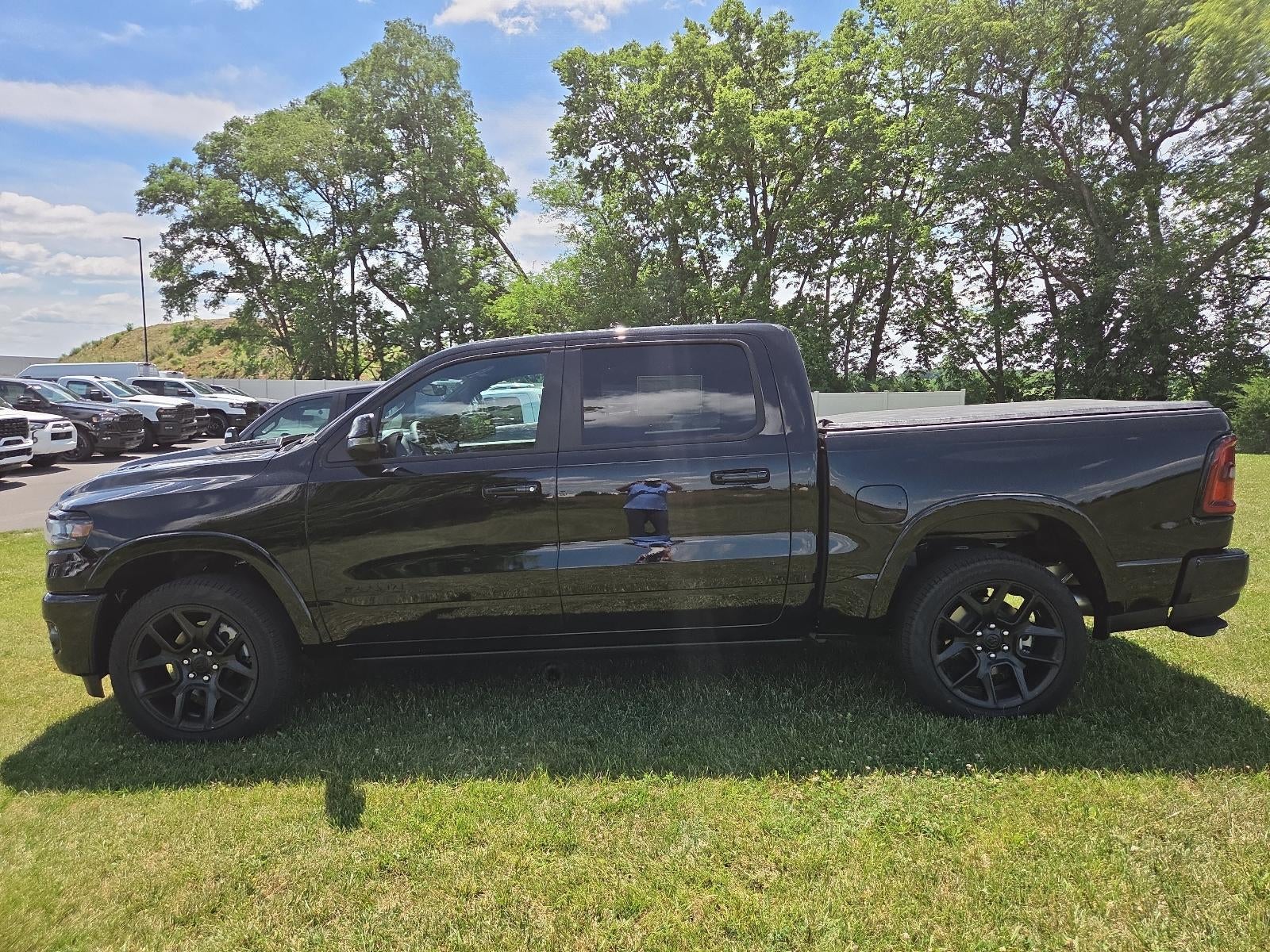 2026 RAM 1500 Laramie 4x4 Crew Cab 5'7" Box