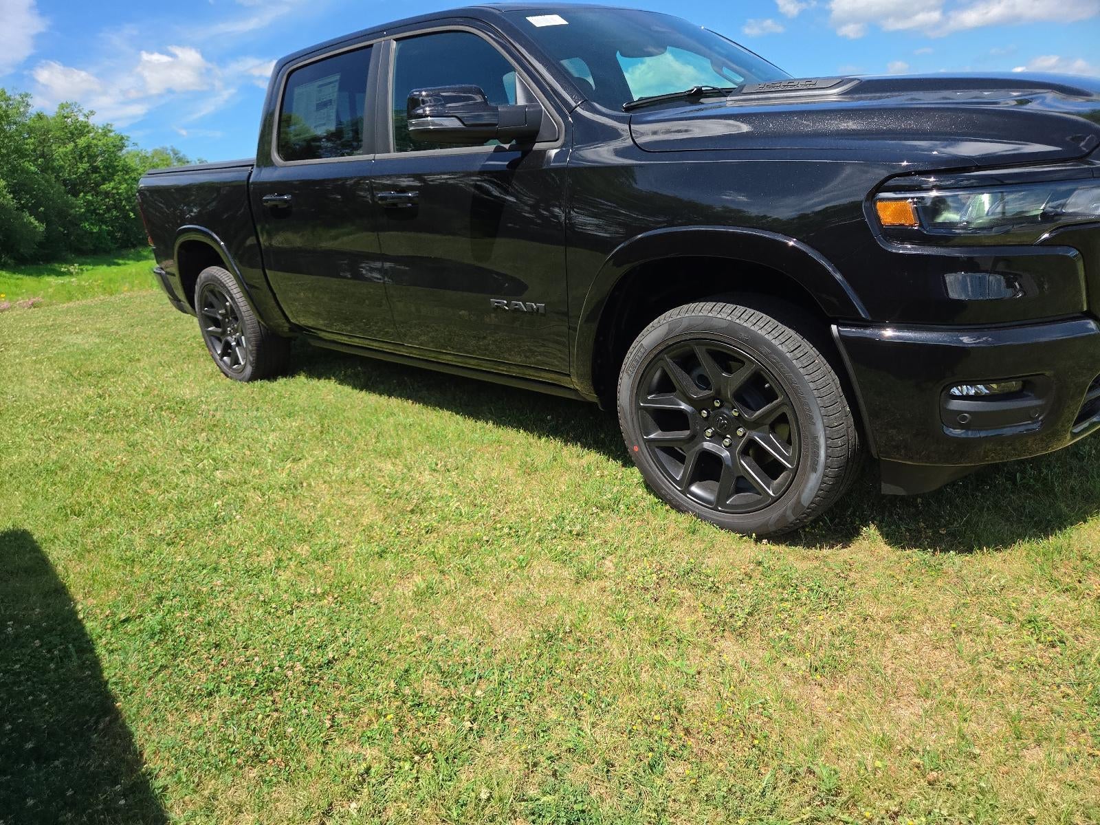 2026 RAM 1500 Laramie 4x4 Crew Cab 5'7" Box