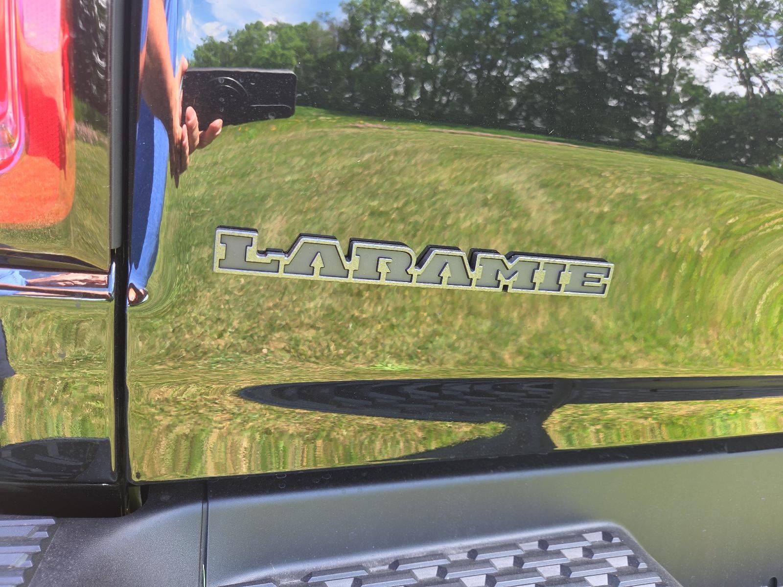 2026 RAM 1500 Laramie 4x4 Crew Cab 5'7" Box