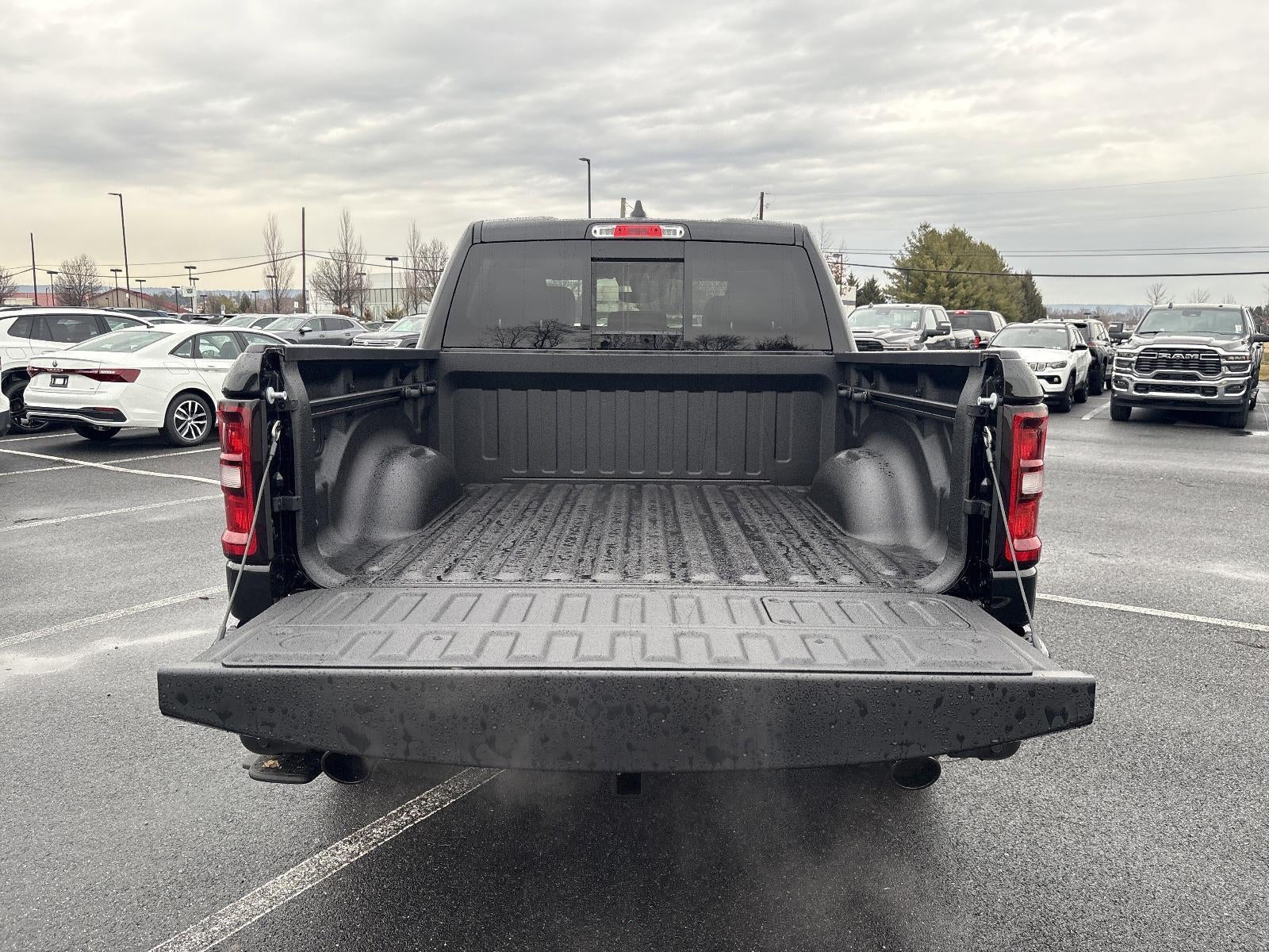 2026 RAM 1500 Laramie 4x4 Crew Cab 5'7" Box