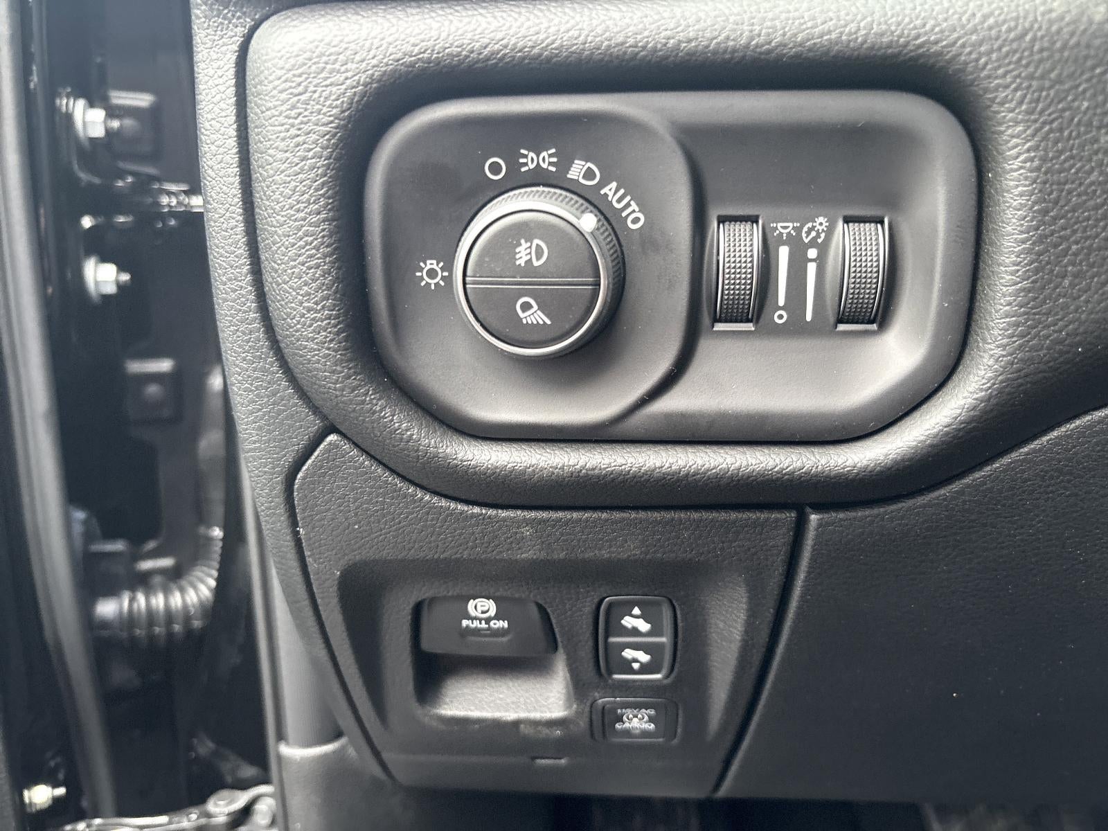 2026 RAM 1500 Laramie 4x4 Crew Cab 5'7" Box