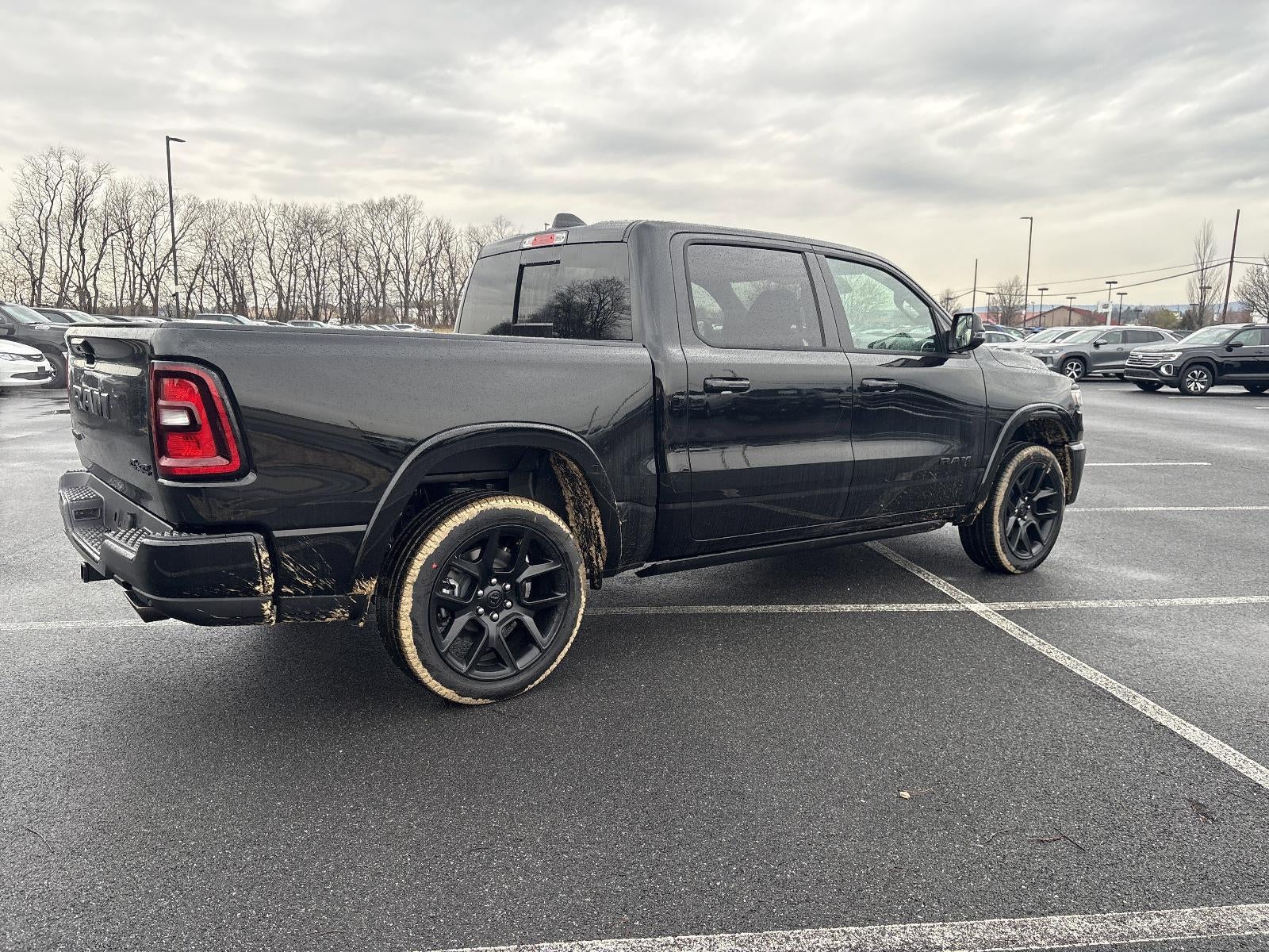 2026 RAM 1500 Laramie 4x4 Crew Cab 5'7" Box