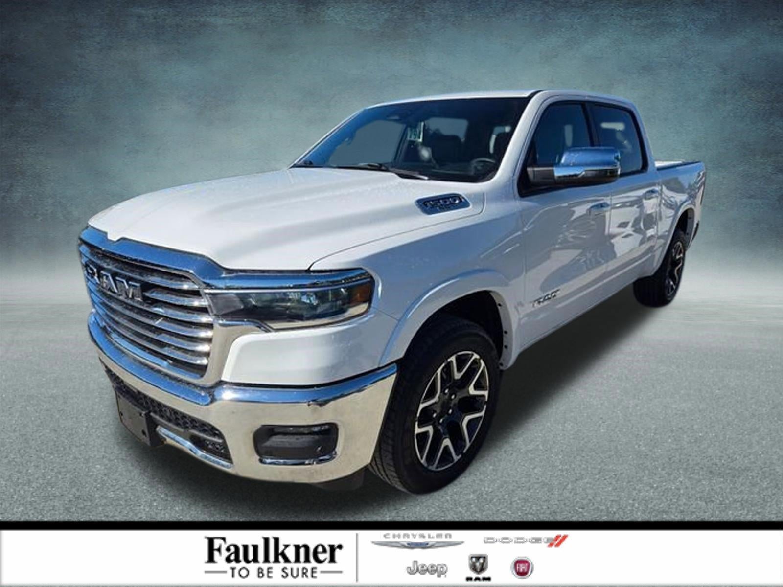 2025 RAM 1500 Laramie 4x4 Crew Cab 5'7" Box